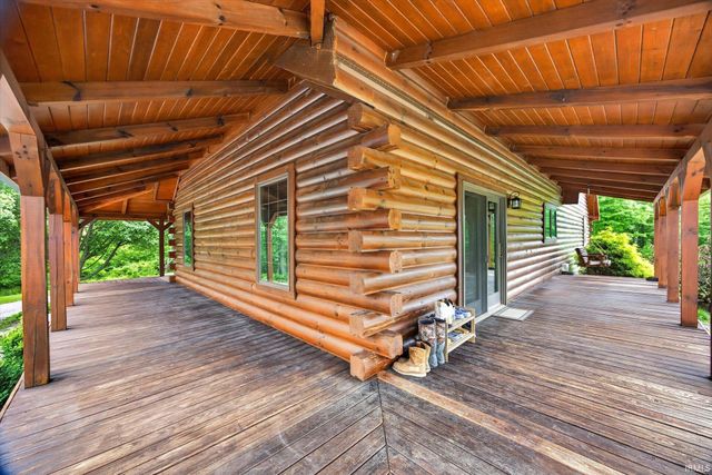 15597 Buck Knob Lane, Loogootee, IN 47553