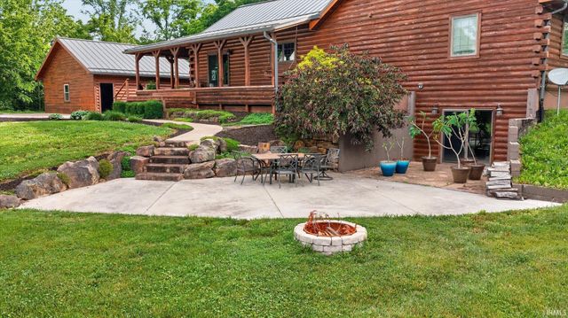 15597 Buck Knob Lane, Loogootee, IN 47553