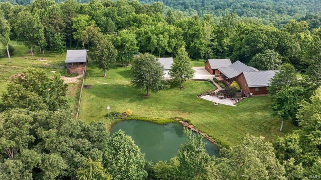 15597 Buck Knob Lane, Loogootee, IN 47553