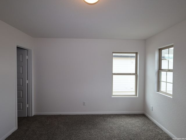 8632 Rucker Pond Trail, San Antonio, TX 78252