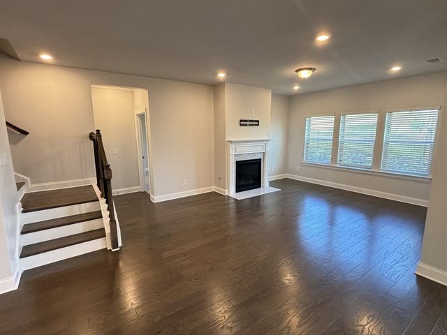1043 Fenner Ln, Gallatin, TN 37066
