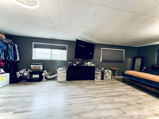 105 Timberline Drive, Castle Rock, WA 98611