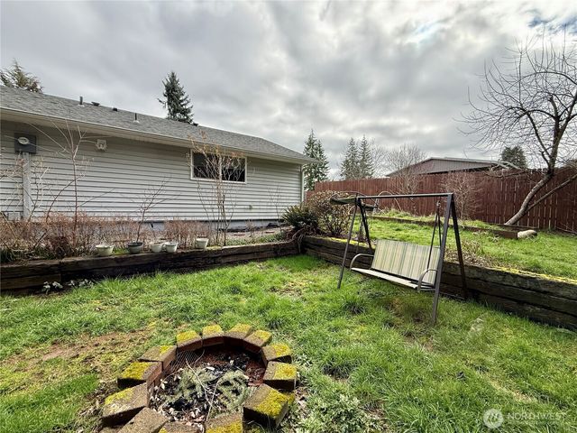 105 Timberline Drive, Castle Rock, WA 98611