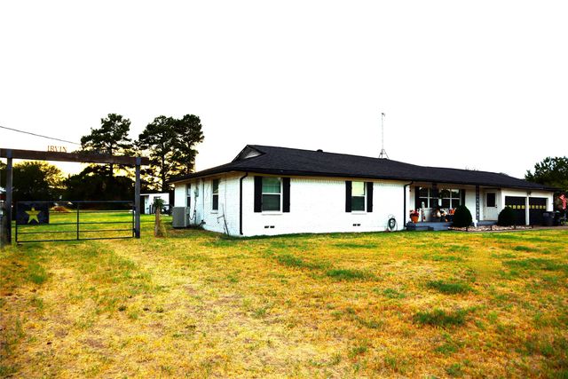 560 Harlan Road, Combine, TX 75159