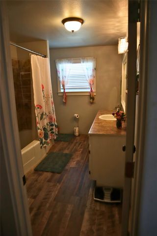 560 Harlan Road, Combine, TX 75159