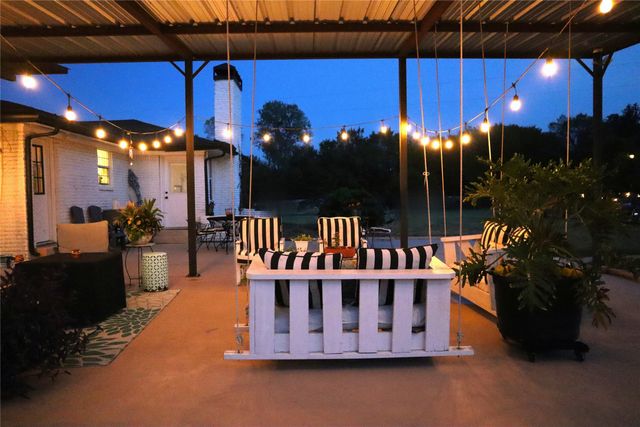 560 Harlan Road, Combine, TX 75159