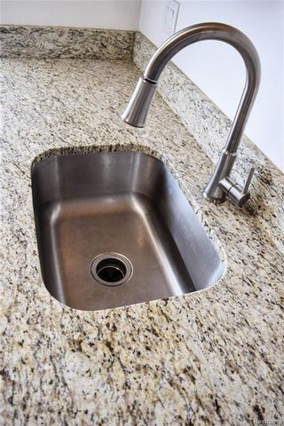 9960 Allen Pointe Drive 9960, Allen Park, MI 48101