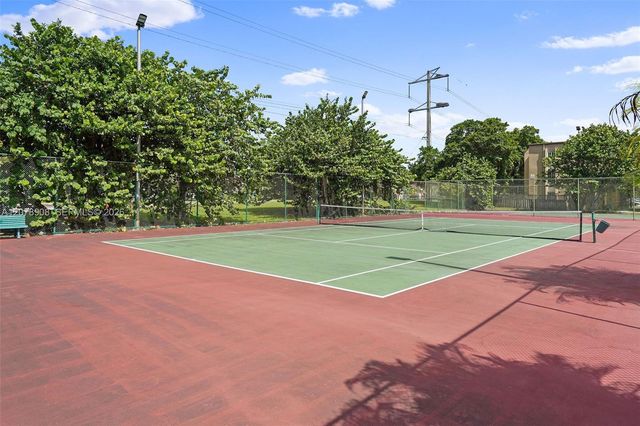 4910 NW 79th Avenue 201, Doral, FL 33166