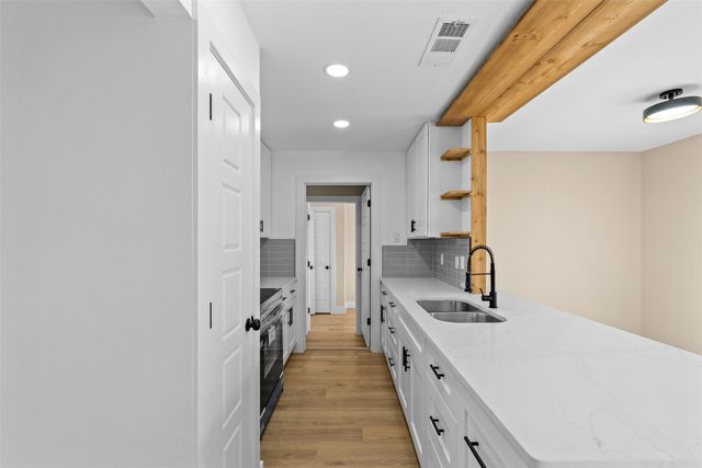 3817 Pinebrook Drive, Dallas, TX 75241