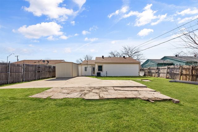 3817 Pinebrook Drive, Dallas, TX 75241