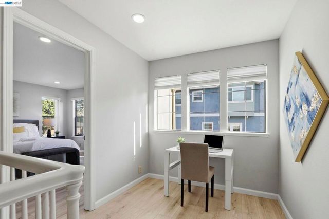 377 S Bernardo Ave, Sunnyvale, CA 94086
