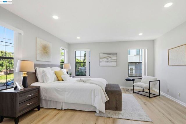 377 S Bernardo Ave, Sunnyvale, CA 94086