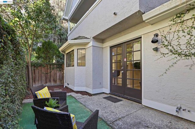 377 S Bernardo Ave, Sunnyvale, CA 94086