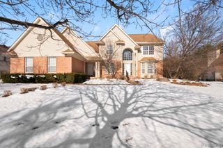 7956 Billingham Road, West Bloomfield, MI 48324
