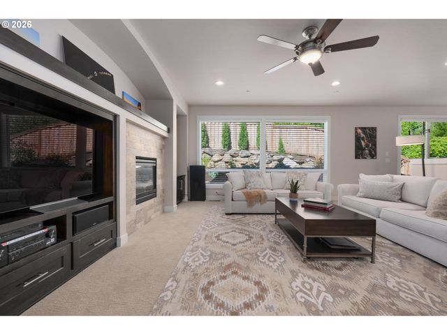9465 Sw MOONSTONE Ter, Beaverton, OR 97007