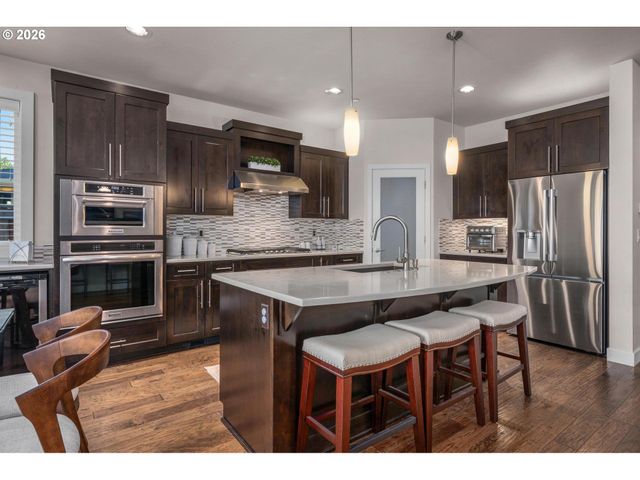 9465 Sw MOONSTONE Ter, Beaverton, OR 97007