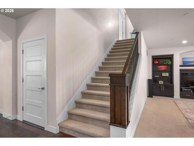 9465 Sw MOONSTONE Ter, Beaverton, OR 97007