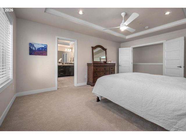 9465 Sw MOONSTONE Ter, Beaverton, OR 97007