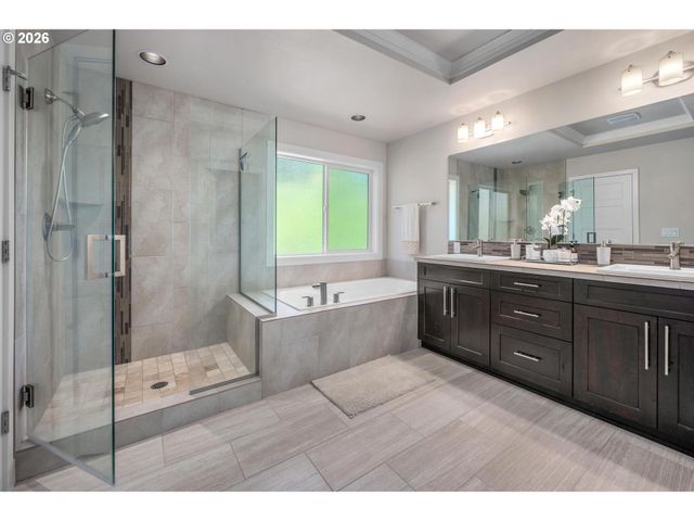 9465 Sw MOONSTONE Ter, Beaverton, OR 97007