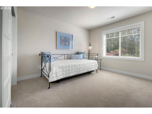 9465 Sw MOONSTONE Ter, Beaverton, OR 97007