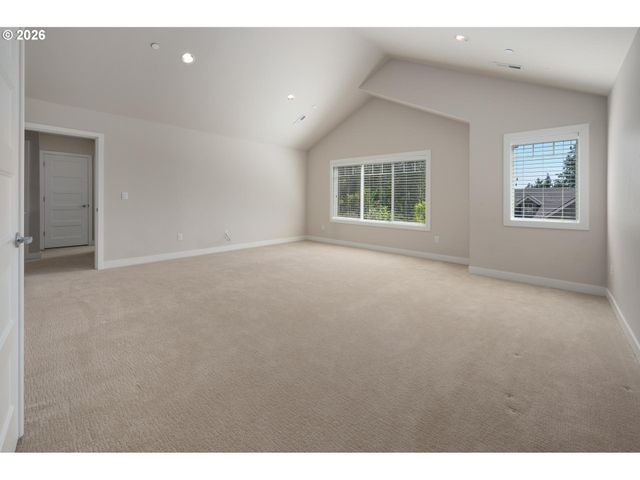 9465 Sw MOONSTONE Ter, Beaverton, OR 97007