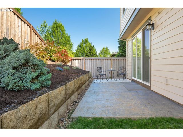 9465 Sw MOONSTONE Ter, Beaverton, OR 97007