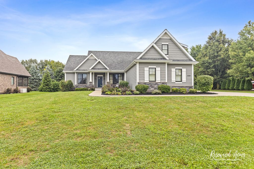 1224 Game Trail, Bourbonnais, IL 60914