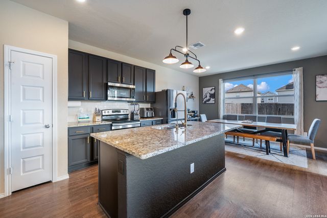 2403 PINK PEARL DR, San Antonio, TX 78224