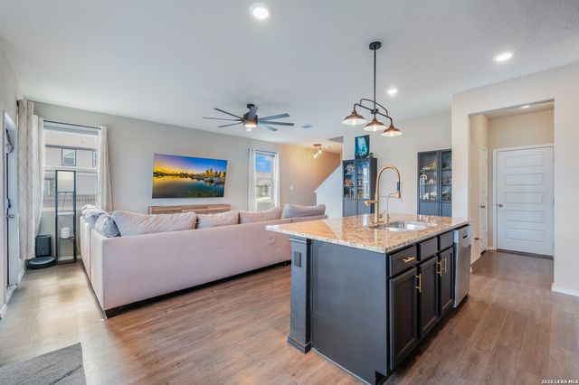 2403 PINK PEARL DR, San Antonio, TX 78224