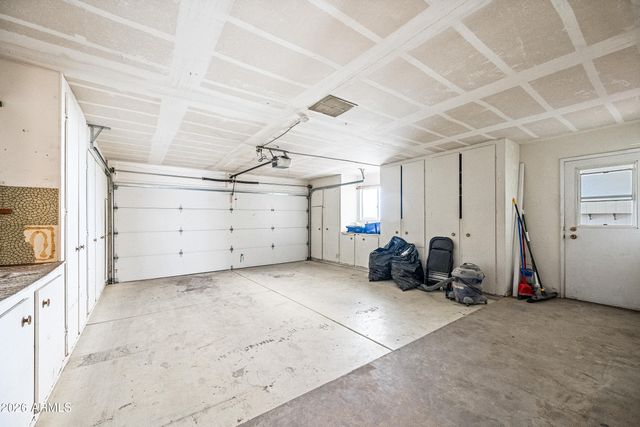 17056 N 107th Avenue, Sun City, AZ 85373