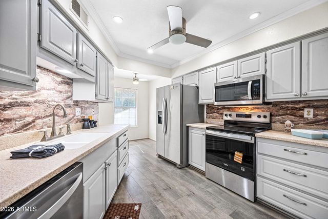 17056 N 107th Avenue, Sun City, AZ 85373