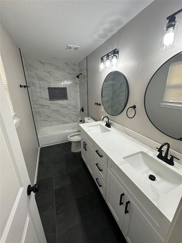 1041 Evanston Street, Houston, TX 77015
