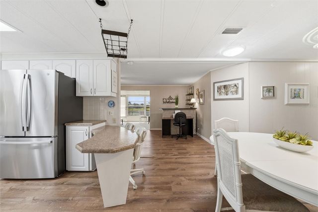 130 ISLAND POINT ROAD, North Port, FL 34287