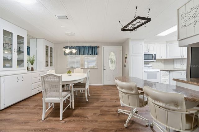 130 ISLAND POINT ROAD, North Port, FL 34287