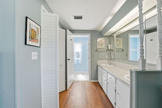 130 ISLAND POINT ROAD, North Port, FL 34287