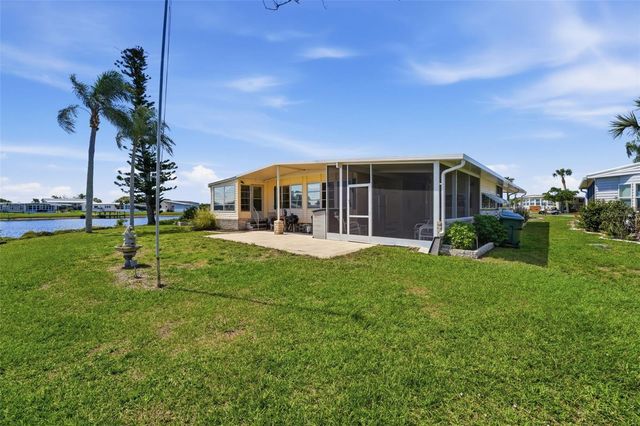 130 ISLAND POINT ROAD, North Port, FL 34287