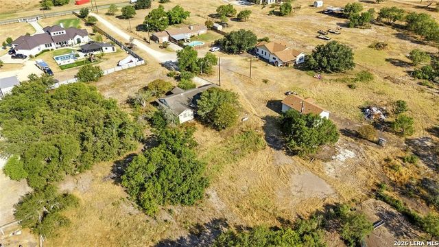 4672 Rakowitz, Adkins, TX 78101