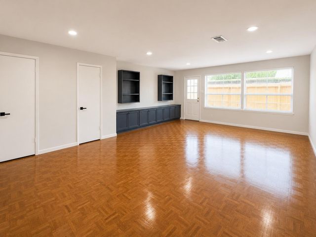 15312 Falmouth Avenue 406, Houston, TX 77084