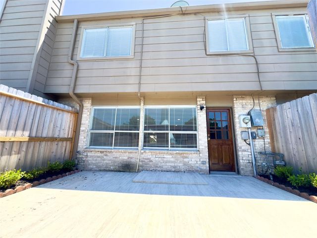 15312 Falmouth Avenue 406, Houston, TX 77084