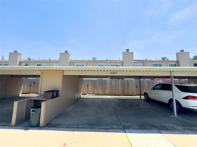 15312 Falmouth Avenue 406, Houston, TX 77084