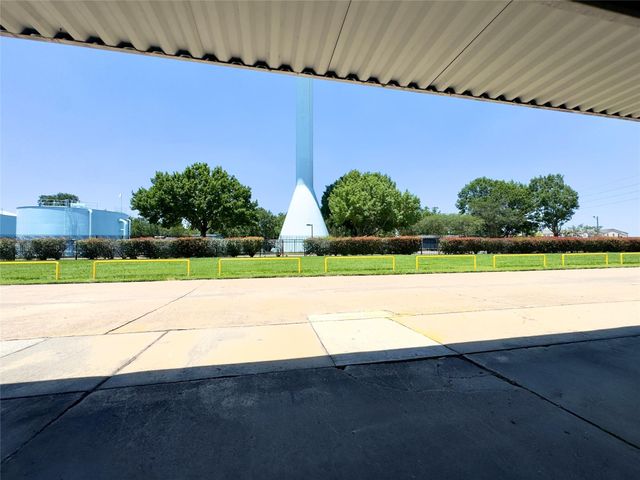 15312 Falmouth Avenue 406, Houston, TX 77084