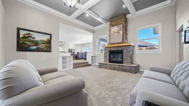 648 Pineneedle Court, Grand Junction, CO 81506