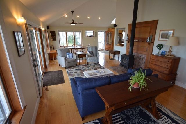 23 53rd WINTER, Newburyport, MA 01950