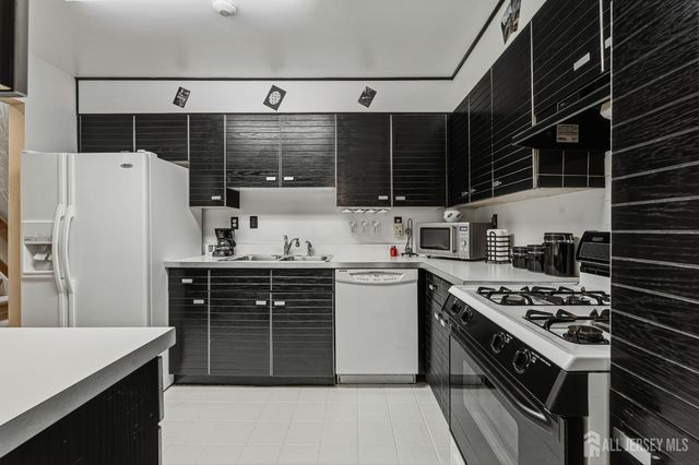 274 Bath Avenue 23, Long Branch, NJ 07740