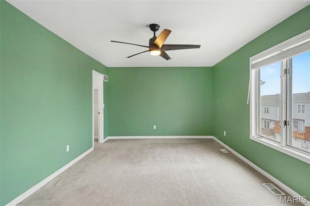 202 King Drive B, St Charles, MO 63303