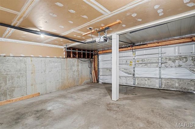 202 King Drive B, St Charles, MO 63303