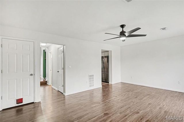 202 King Drive B, St Charles, MO 63303