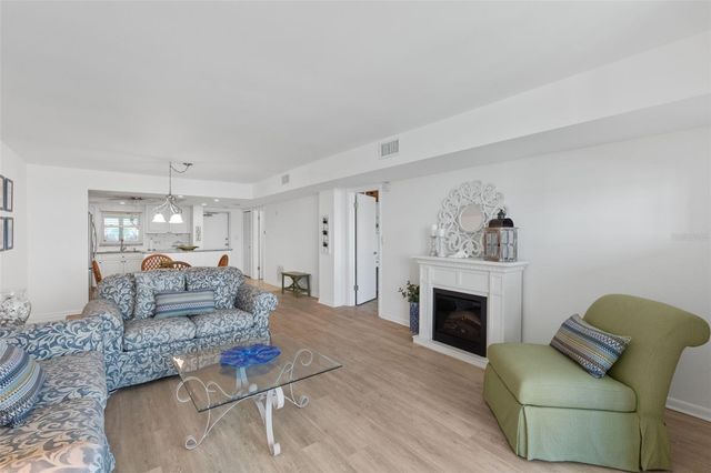 5130 BRITTANY DRIVE S 505, St Petersburg, FL 33715