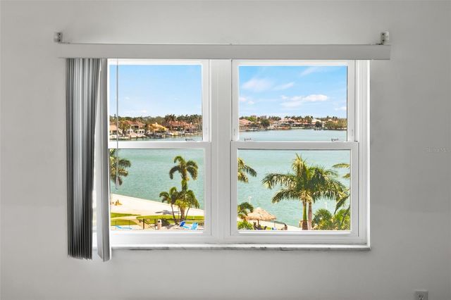 5130 BRITTANY DRIVE S 505, St Petersburg, FL 33715