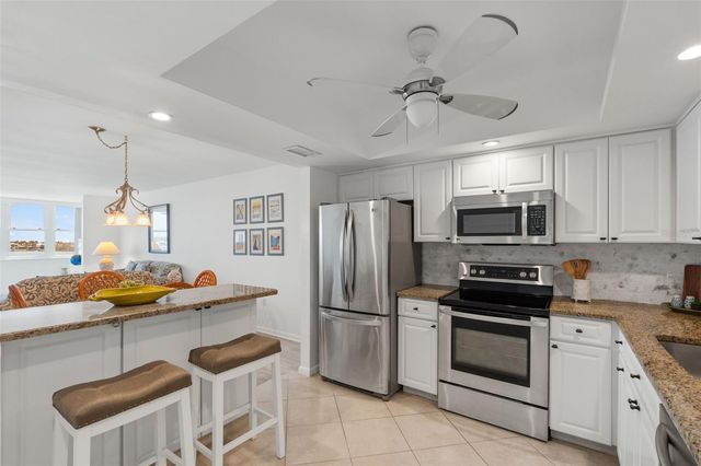 5130 BRITTANY DRIVE S 505, St Petersburg, FL 33715